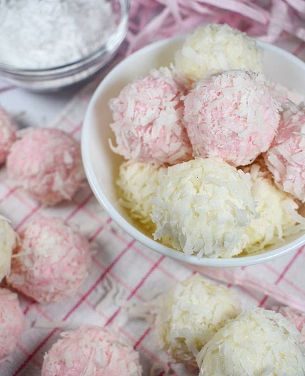 Bunny Tail Easter Truffles