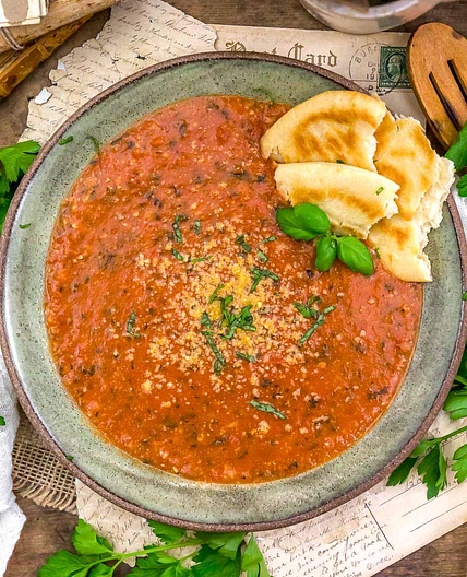 Easy Vegan Tuscan Tomato and Bread Soup