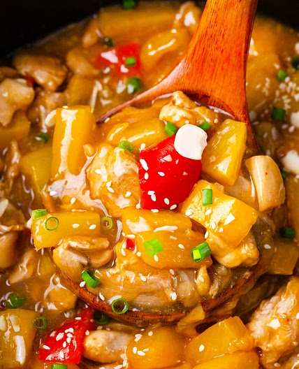 Slow Cooker Hawaiian Chicken