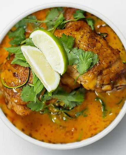 Low-Carb Thai Chicken Coconut Red Curry