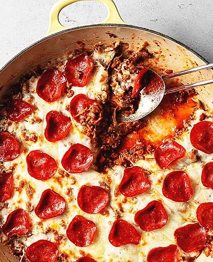 Keto Pizza Casserole with Ground Beef Recipe