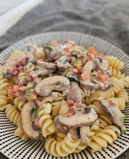 Nudeln mit Pilzsauce