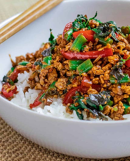 15 Minute Thai Basil Tofu Stir Fry (Pad Krapow)