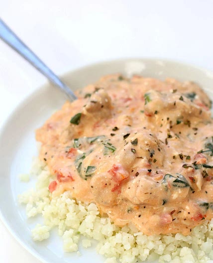 Slow Cooker Creamy Tomato Spinach Chicken