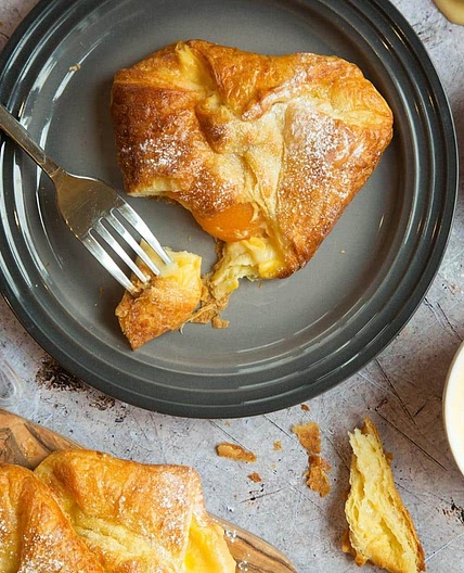 4-Ingredient Apricot Danish Pastry Recipe