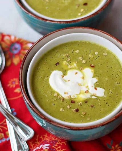 Easy Zucchini Curry Soup (Creamy, Cozy, & Flavor-Packed)