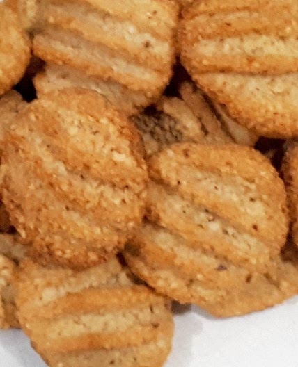 Biscoitinhos de amendoim low carb