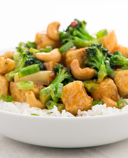 Cashew Tofu with broccoli and sweet chili-teriyaki sauce