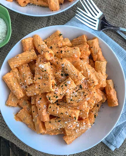 Roasted Red Pepper Rigatoni