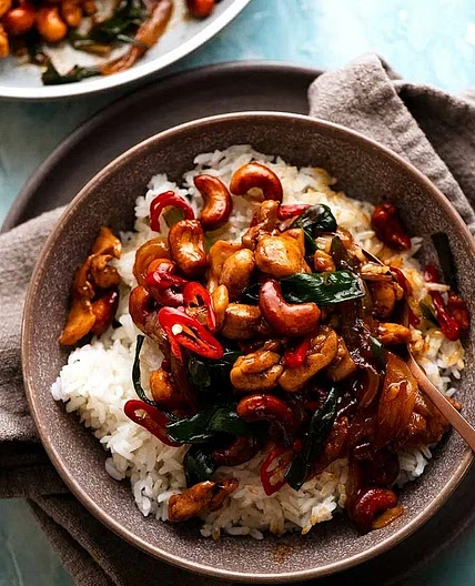 Thai Cashew Chicken Stir Fry