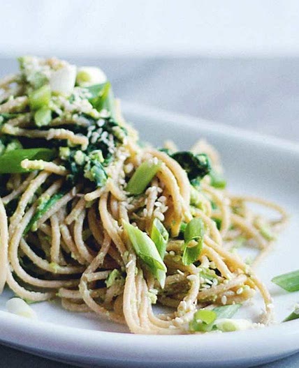 Green Edamame Spinach Hummus Pesto