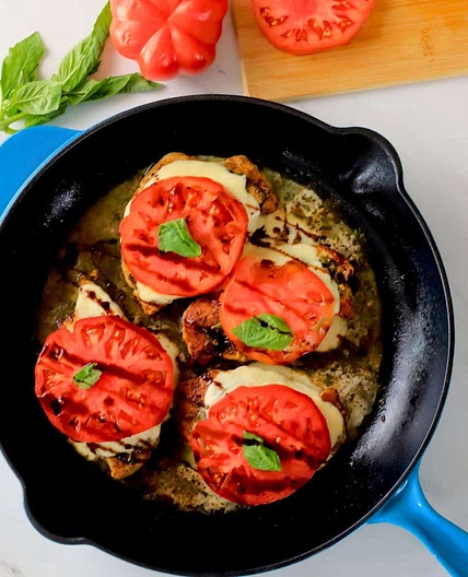 Low Carb Pesto Caprese Chicken