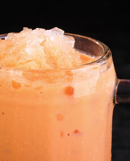 Drink de frutas com champagne