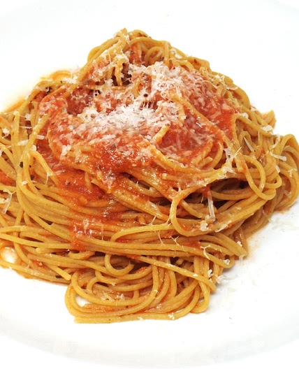 Angel Hair Pasta with Fresh Tomato Sauce