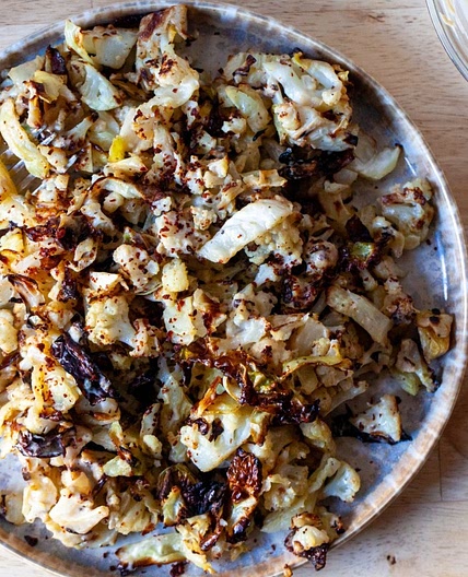 Crispy Cabbage and Cauliflower Salad