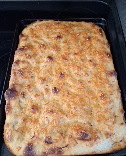 Roasted garlic sourdough foccacia