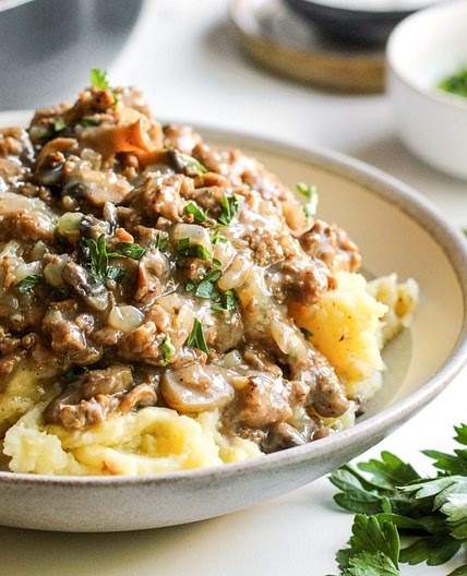 Whole30 Beef Stroganoff