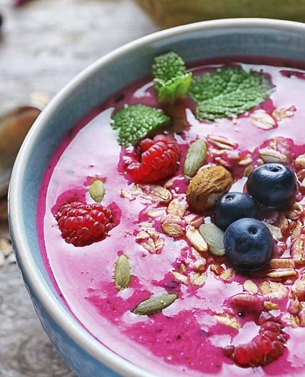 Iogurte com açaí energético