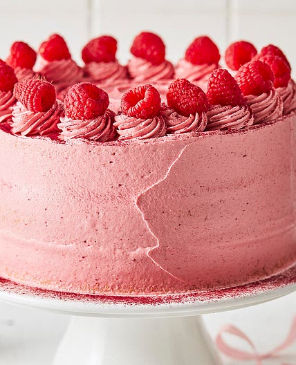 Himbeer-Buttercreme-Torte – das BESTE Rezept!