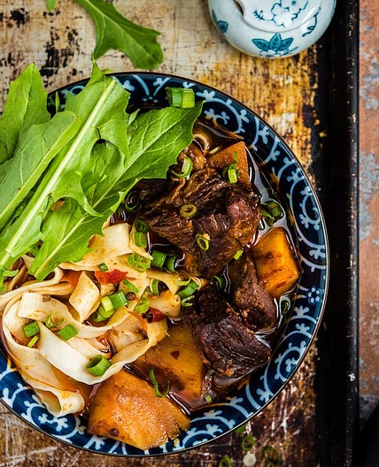 Chinese Beef Noodle Soup (红烧牛肉面)