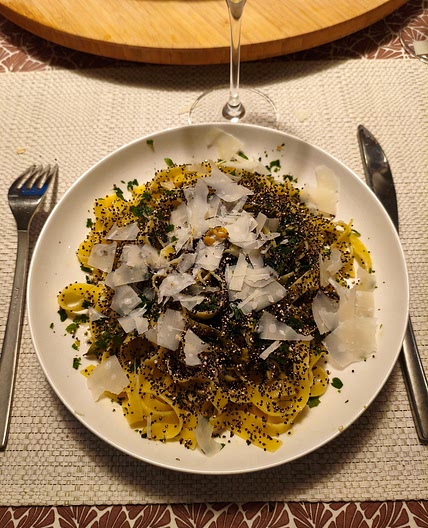 Tagliatelles « Bicolores » au Citron, Courgettes et Amarante Croustillante