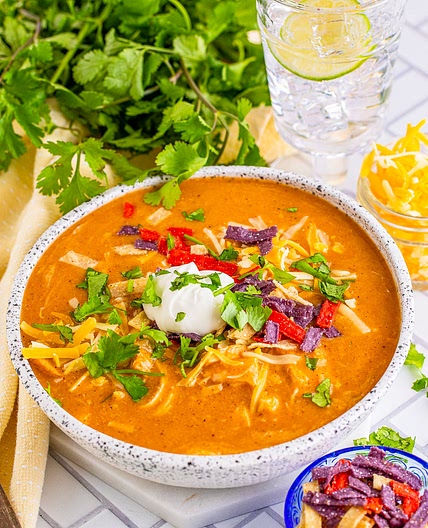 Copycat Chili’s Chicken Enchilada Soup