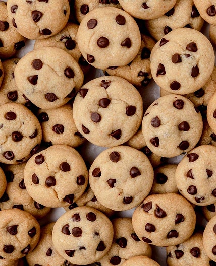 Mini Brown Butter Chocolate Chip Cookies