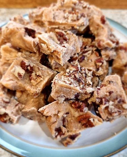 MeShell's Diner Easy Butter Pecan Fudge