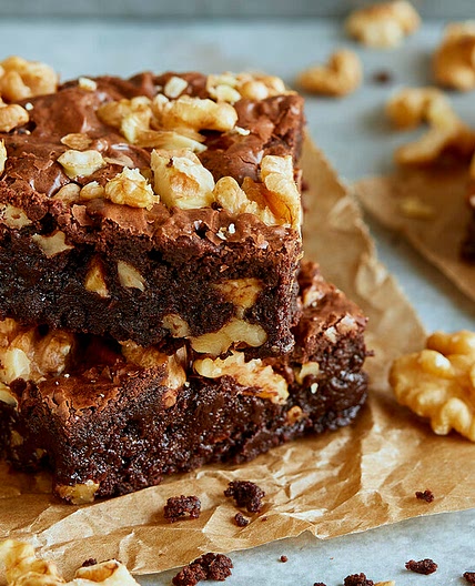Walnuss-Brownies backen – saftig und einfach