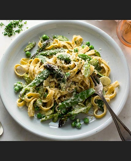 Pasta Primavera With Asparagus and Peas