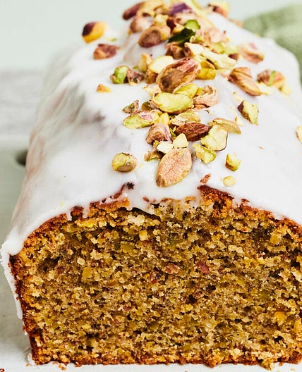 Pistazienkuchen - einfach & so saftig!