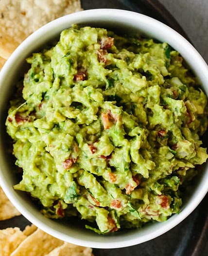 Best Ever Guacamole (Fresh, Easy & Authentic)