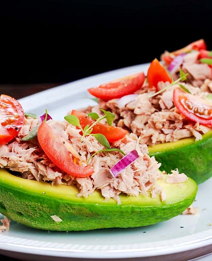 Tuna-Stuffed Avocado Boat Salad