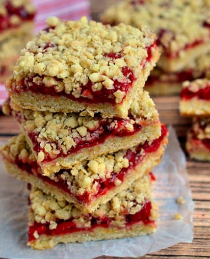 Cherry Oatmeal Crumble Bars