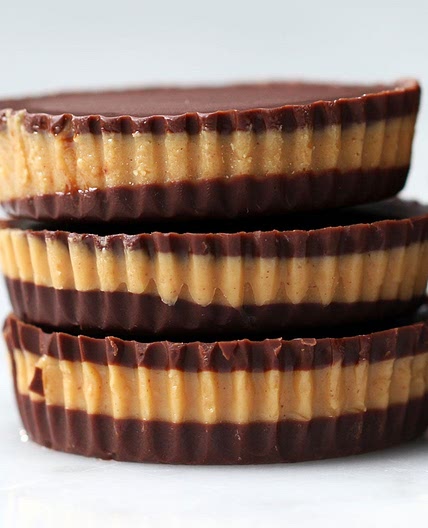 5-ingredient Chocolate Peanut Butter Cups Recipe by Tasty