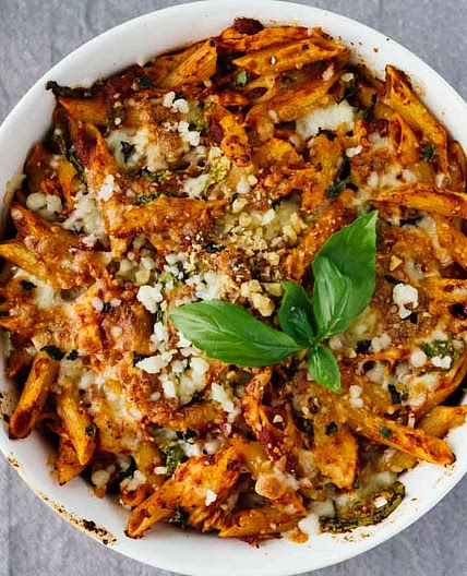 One-Pot Basil Chicken Baked Ziti