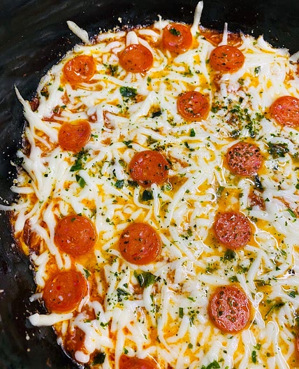 Crock Pot Pepperoni Pizza Chicken