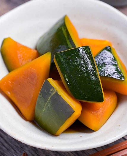 Kabocha no Nimono (Japanese Simmered Pumpkin)