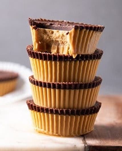 Keto Peanut Butter Fat Bombs