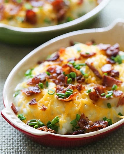 Loaded Cauliflower "Mash" Bake