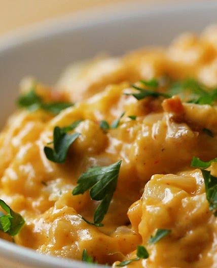 Keto Bacon Cauliflower “Mac” ‘N’ Cheese Recipe by Tasty