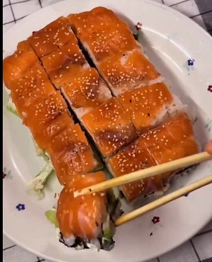 Sushi Cake