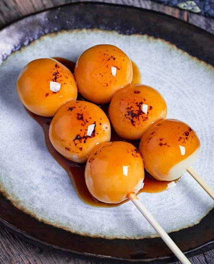 Easy Tofu Mitarashi Dango (Japanese Rice Dumplings with Sweet Soy Glaze)