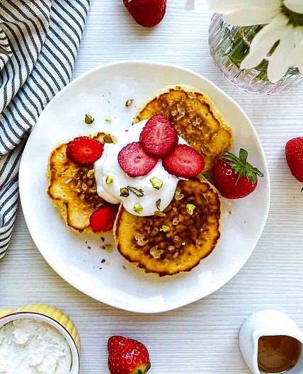 Syrniki (Ukrainian Sweet Ricotta Pancakes)