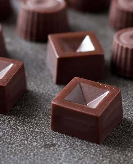 Salted Date Caramel Raw Chocolates