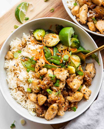 Honey Sesame Chicken Meal Prep Bowls