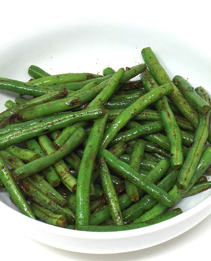 Easy Skillet Garlic Green Beans
