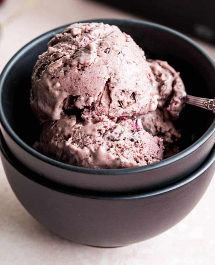 Cherry Chocolate Chip Nice Cream (Vegan)