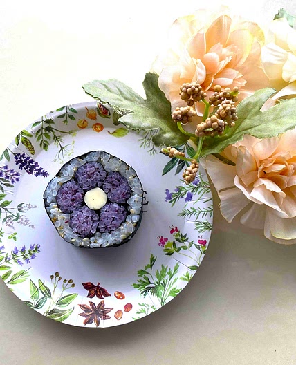 Yukari Flower Sushi
