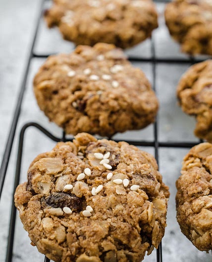 Tahini Oatmeal Raisin Cookies